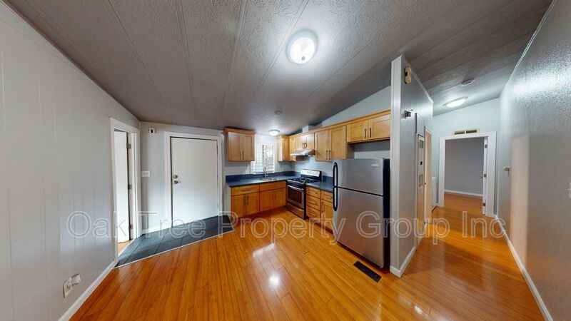 2219 23rd Ave #A - Photo 4 of 27