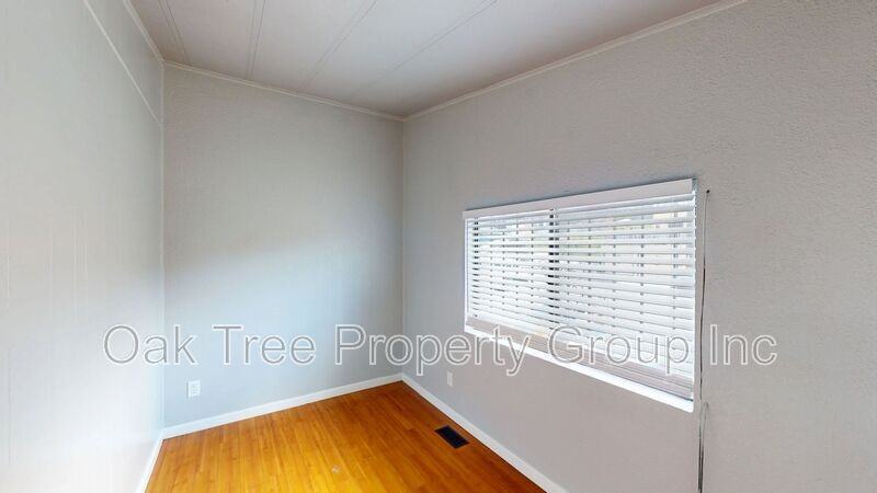 2219 23rd Ave #A - Photo 6 of 27