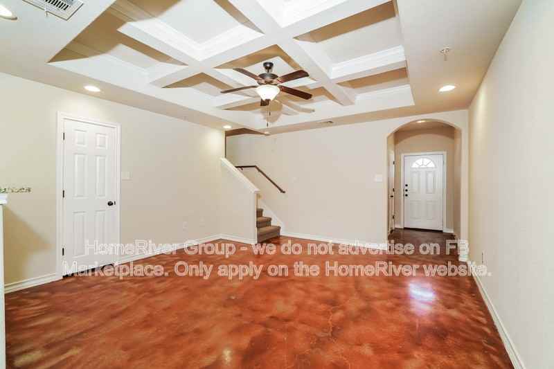 6414 Melanzane Ave #3 - Photo 3 of 19
