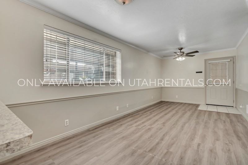 909 Nw #8 - Photo 6 of 18