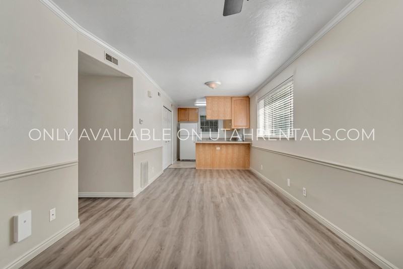 909 Nw #8 - Photo 7 of 18