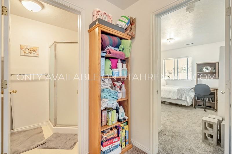 528 Ne #216-1 - Photo 6 of 15