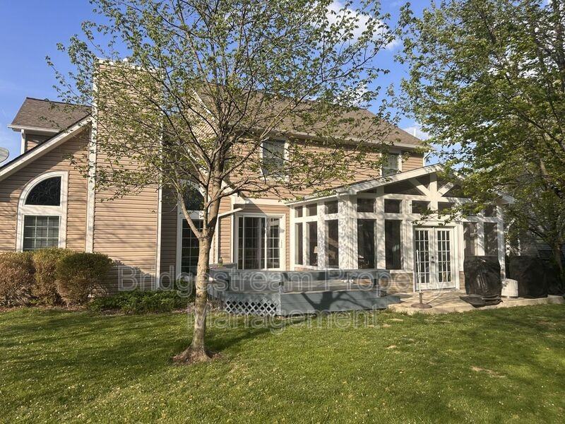 1752 Weathered Wood Trl - Photo 2 of 6