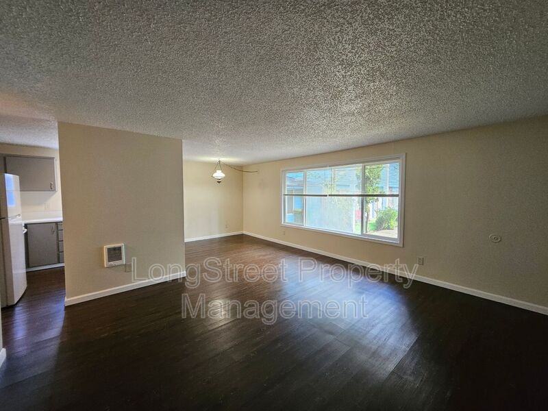 14171 Sw Allen Blvd - Photo 4 of 20