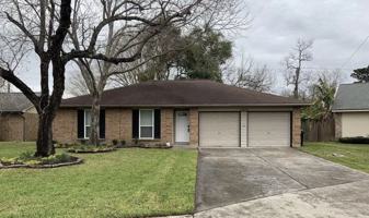 featured image of 2810 Pinewood Dr