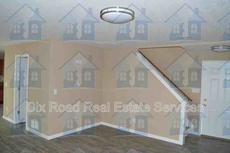 2493 Deercove Ct - Photo 3 of 16