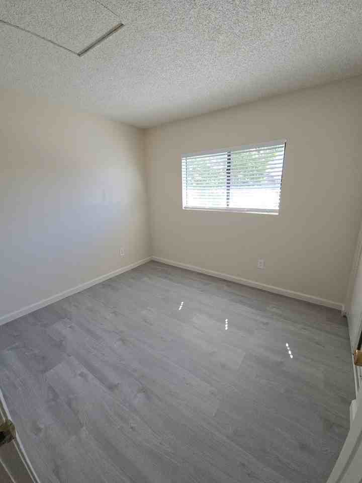 713 Corvette Dr #3 - Photo 7 of 7