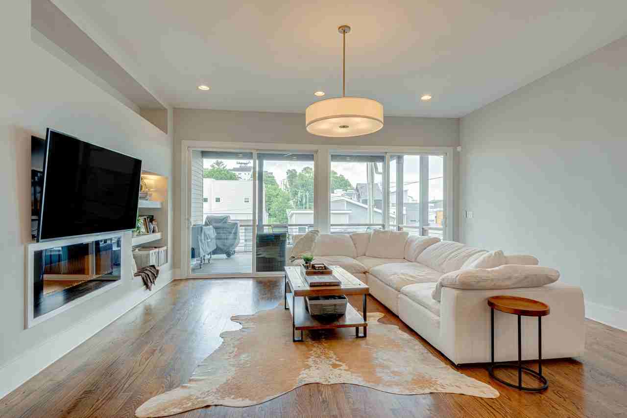 428 36th Ave N #NA - Photo 7 of 18