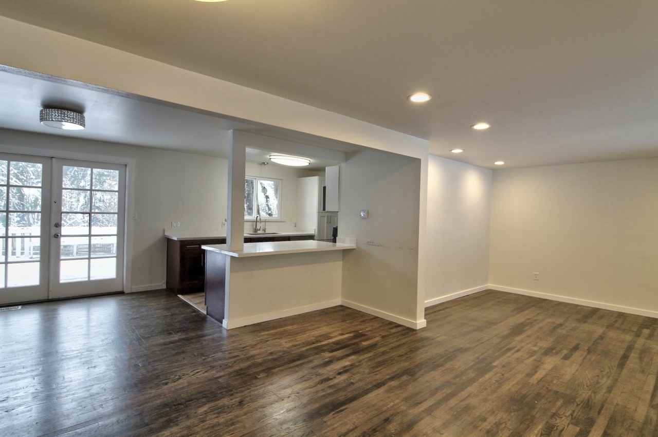 16605 Ne 87th St - Photo 3 of 12