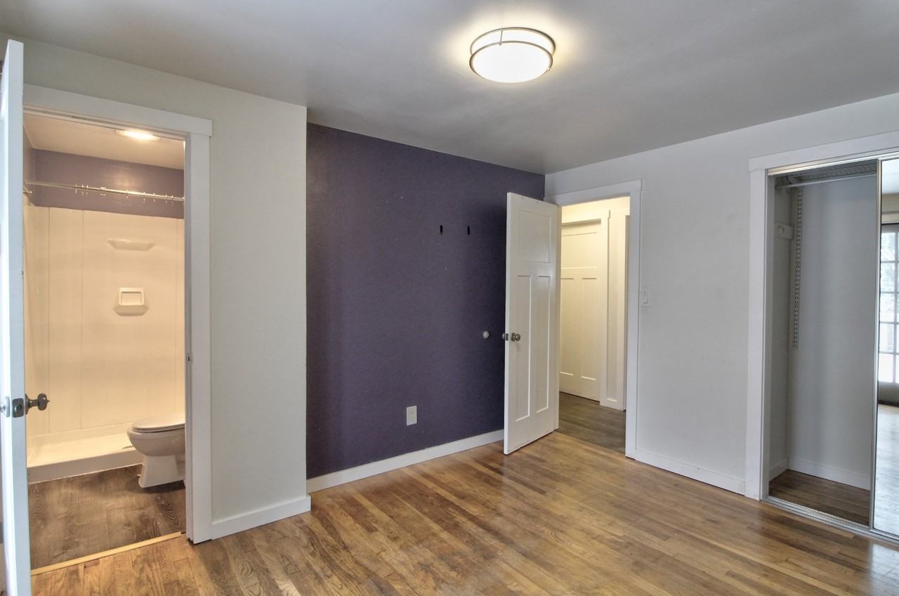 16605 Ne 87th St - Photo 5 of 12