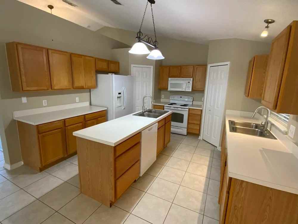 575 Fort Smith Blvd #NA - Photo 2 of 8