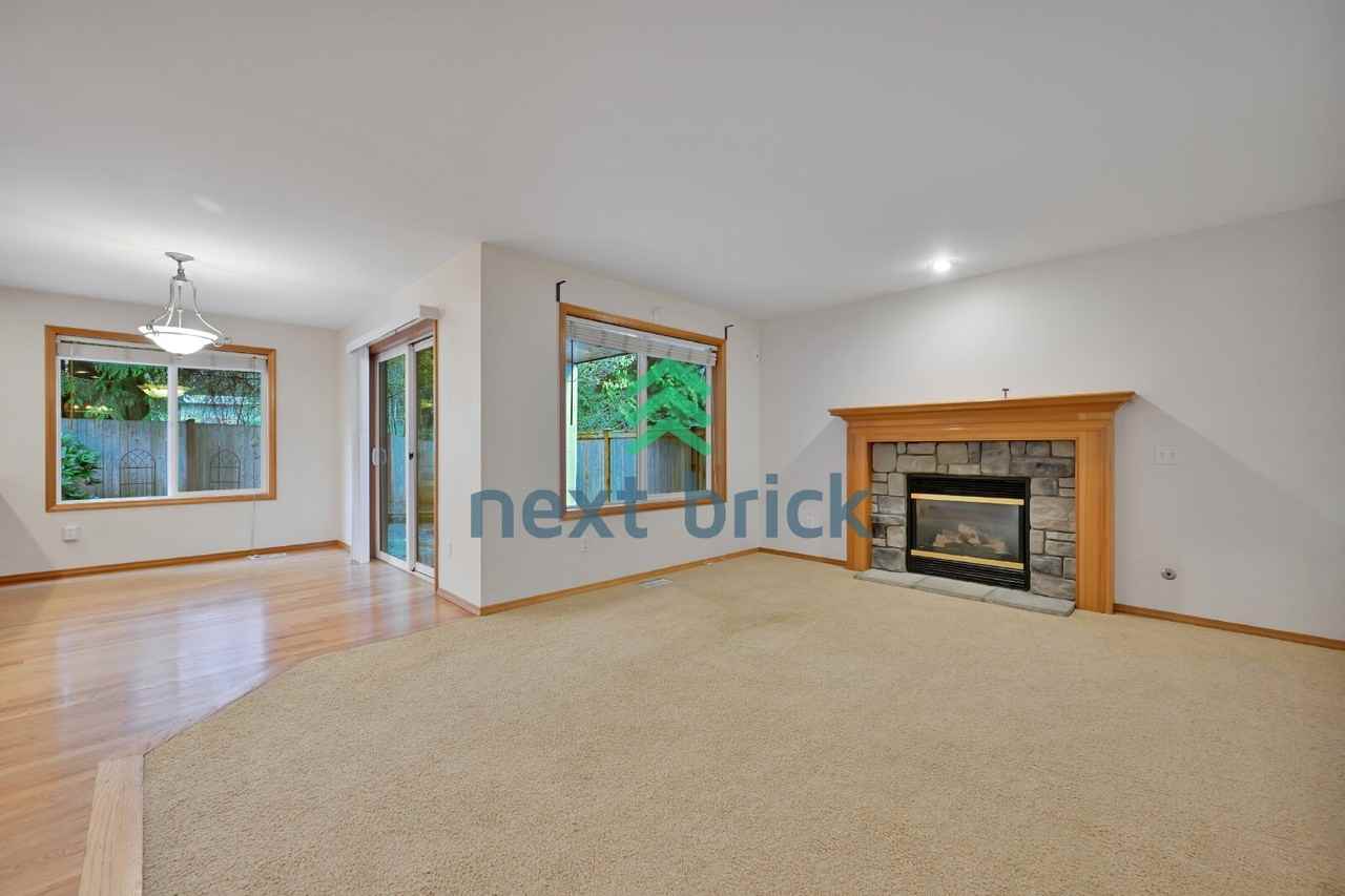 18503 12th Dr Se - Photo 4 of 26