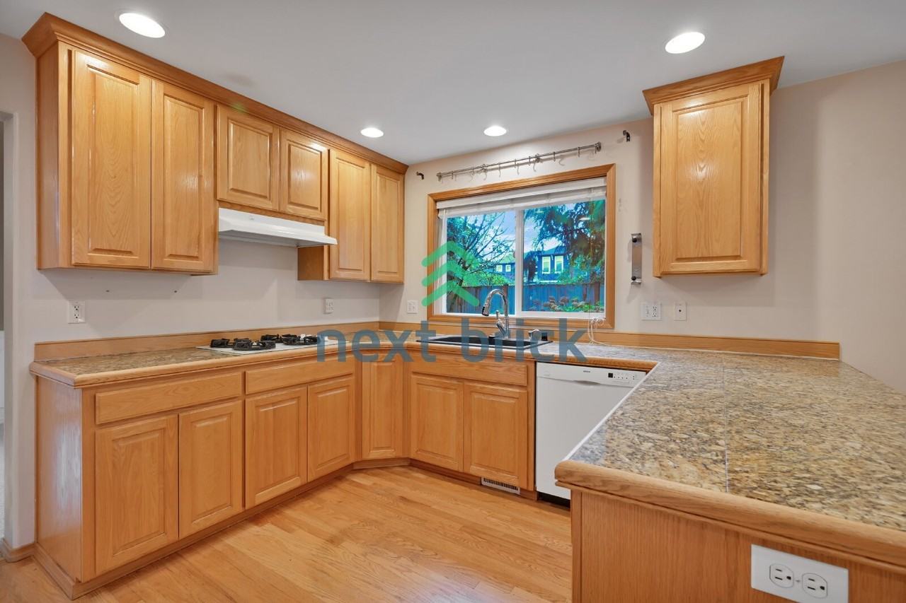 18503 12th Dr Se - Photo 6 of 26