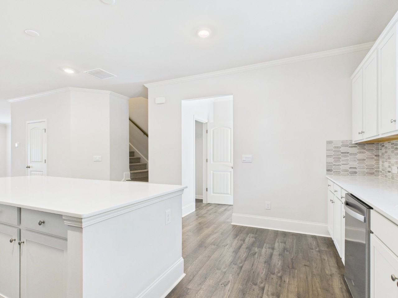 217 Vista Ln - Photo 4 of 33