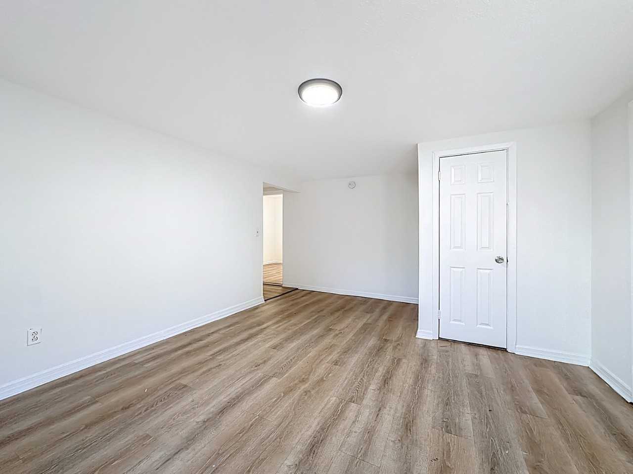 5330 Quan Dr - Photo 6 of 41