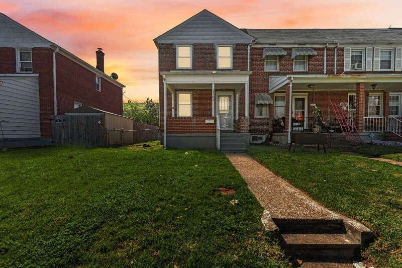 3482 Dunhaven Rd - Photo 2 of 29