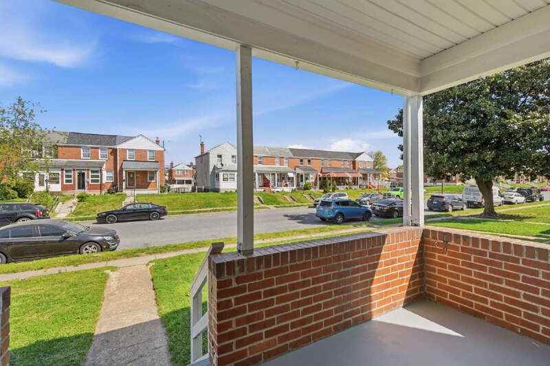 3482 Dunhaven Rd - Photo 4 of 29