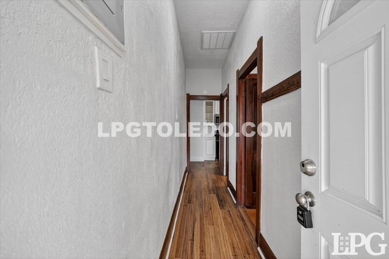 414 Platt St - Photo 5 of 23