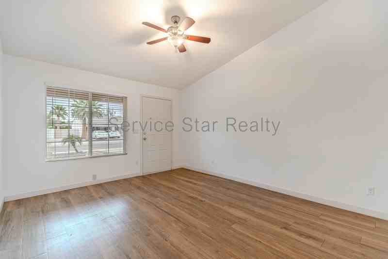 6409 E Grandview Dr - Photo 4 of 22