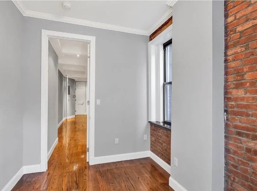 5 W 103rd St #1E - Photo 4 of 7