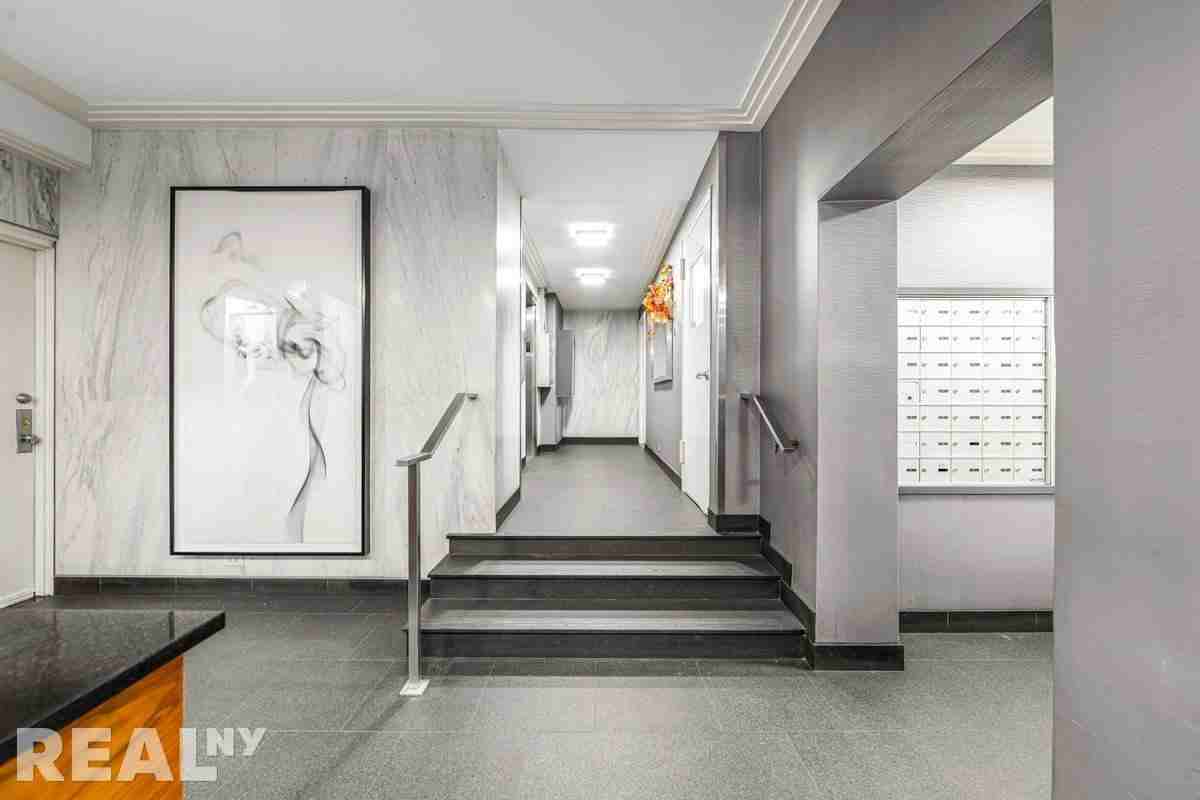 E 35th St #9E - Photo 6 of 8