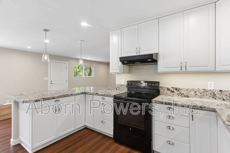 2760 Coloma St #15 - Photo 5 of 20