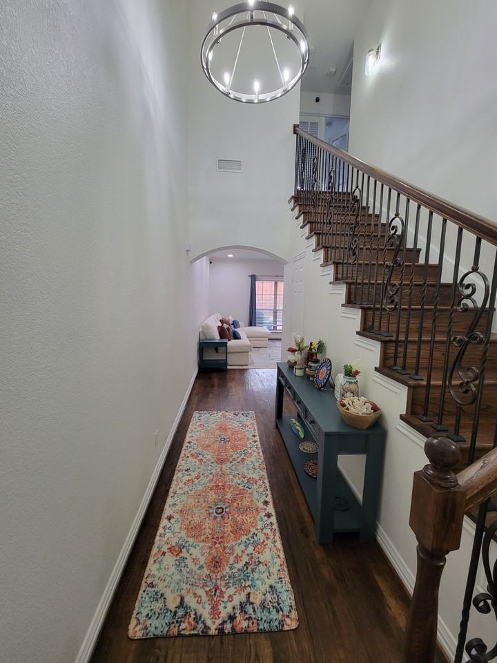 4263 Towne Lake Ct #4263 - Photo 4 of 25