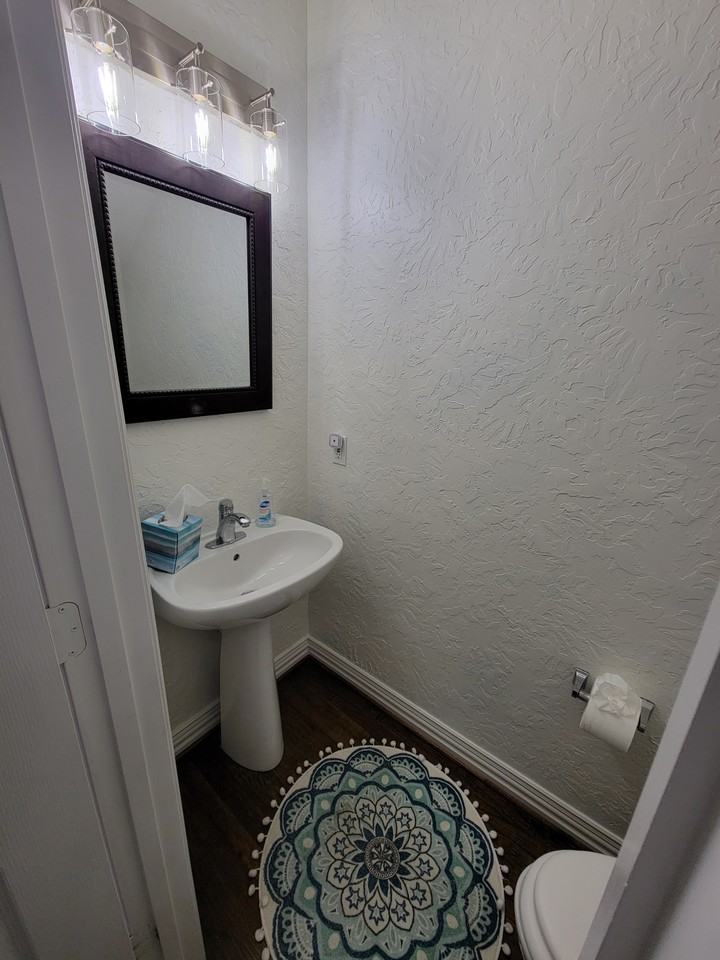 4263 Towne Lake Ct #4263 - Photo 5 of 25