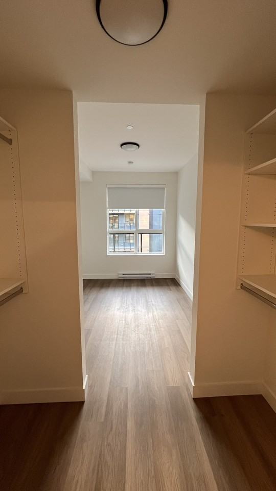 7728 119A St - Photo 4 of 11