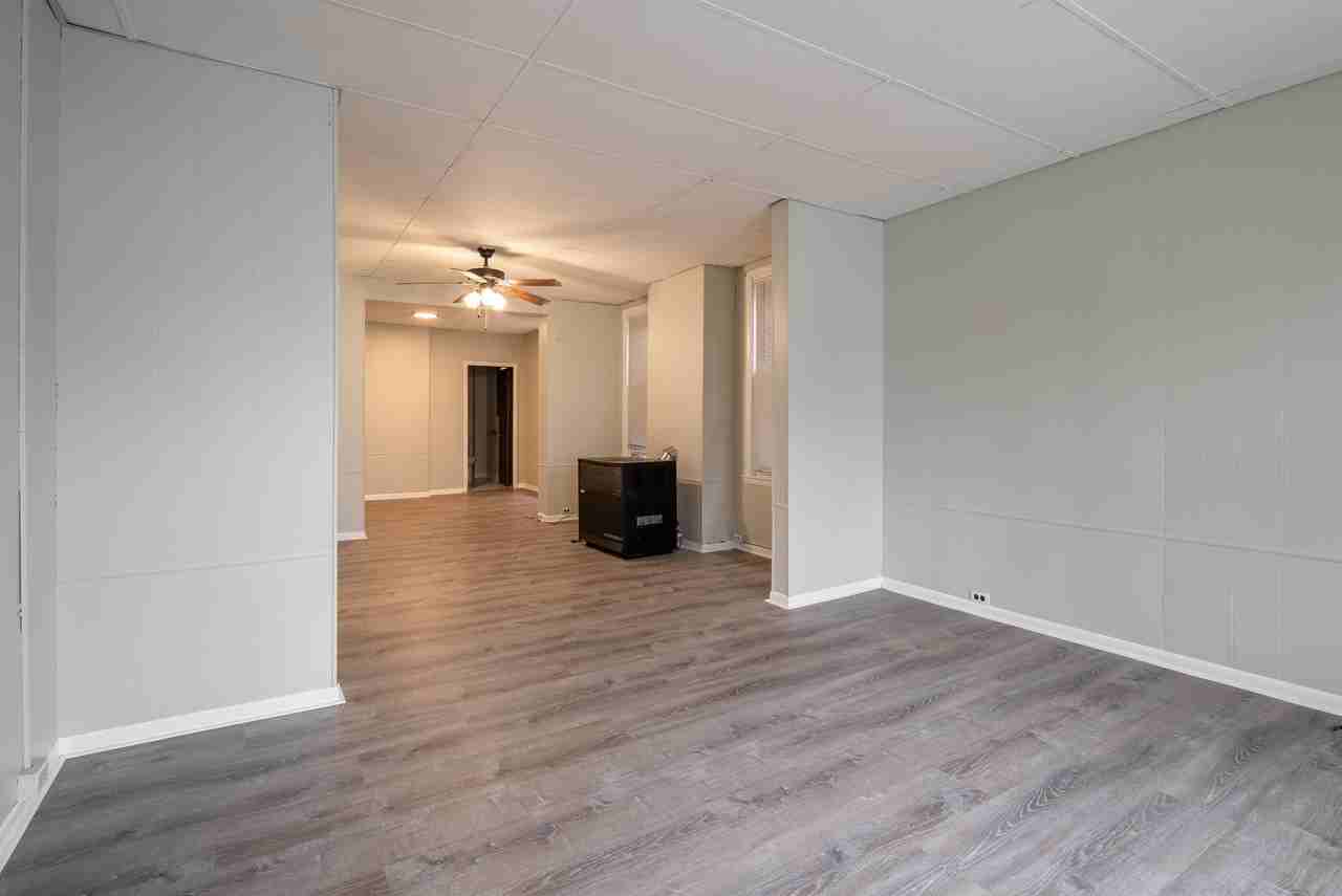 140 5th Ave #2 - Photo 7 of 29