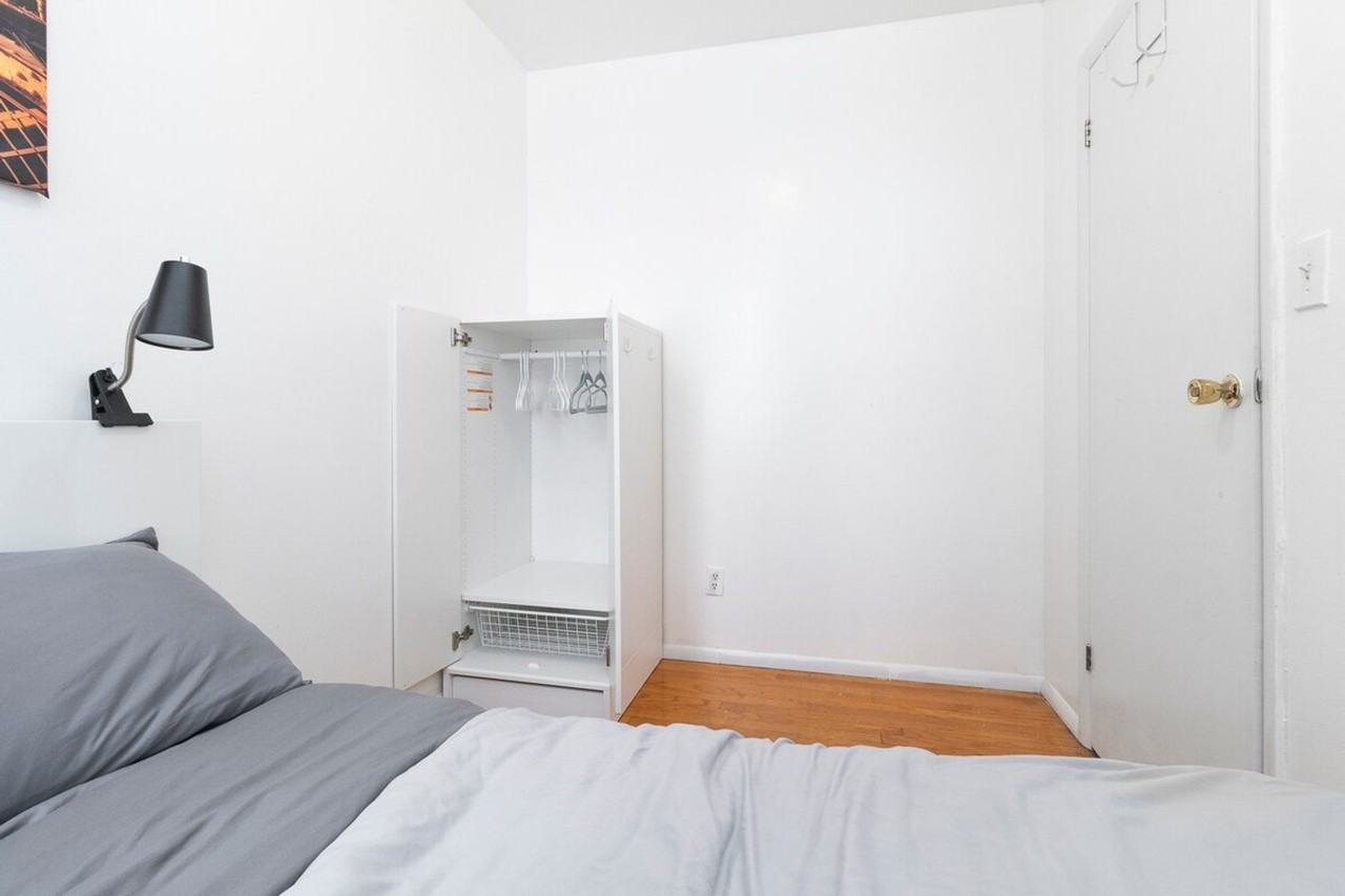 316 E 96th St #1097568P - Photo 5 of 30