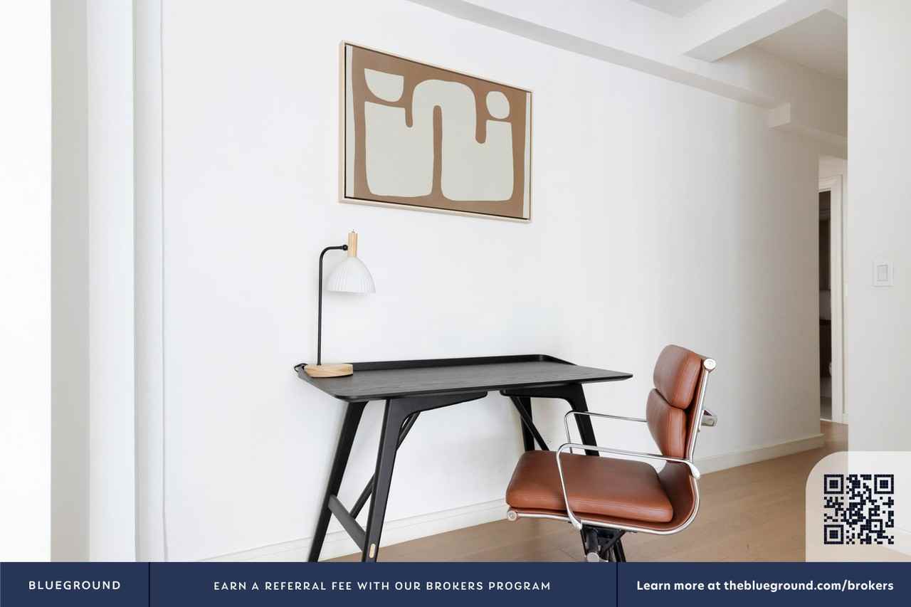 340 East 52nd Street - Photo 5 of 22