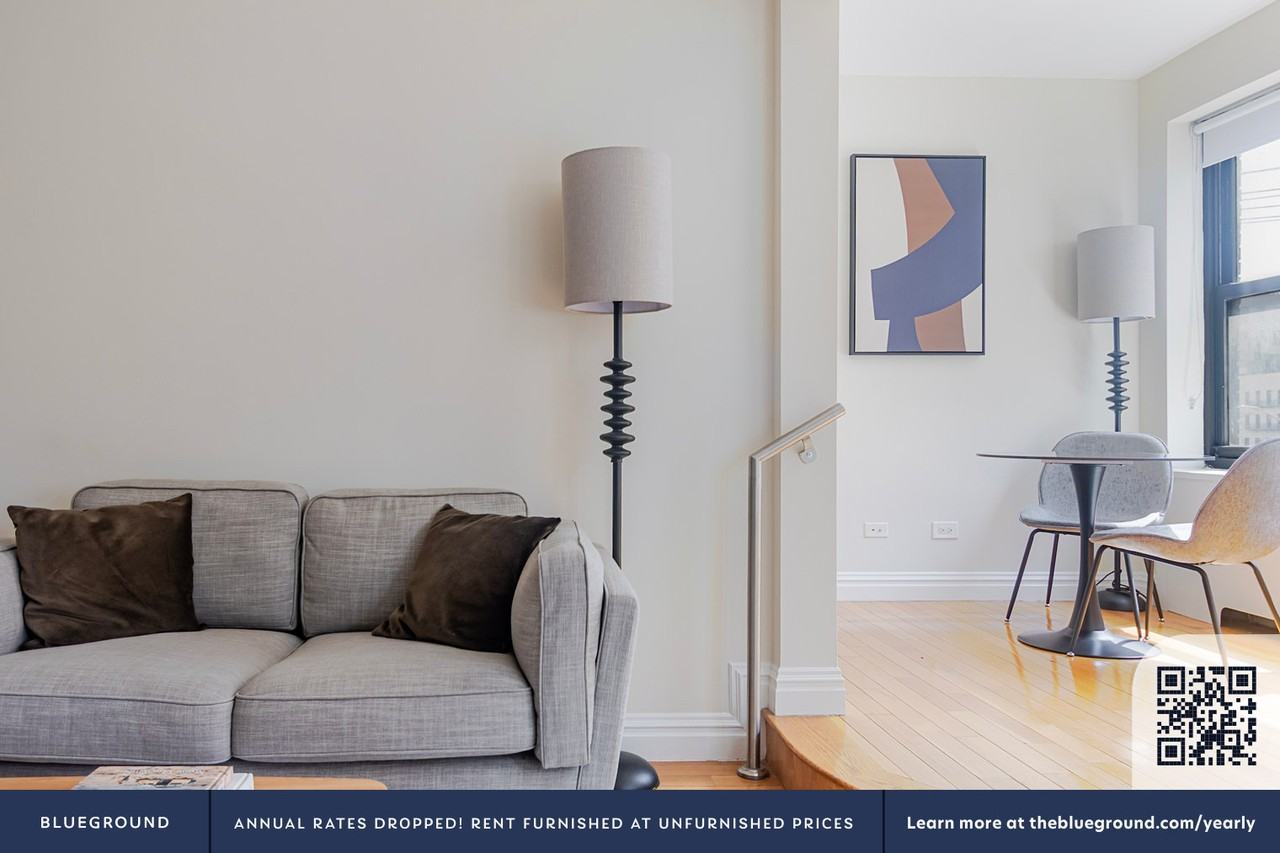 252 East 61st Street - Photo 3 of 22