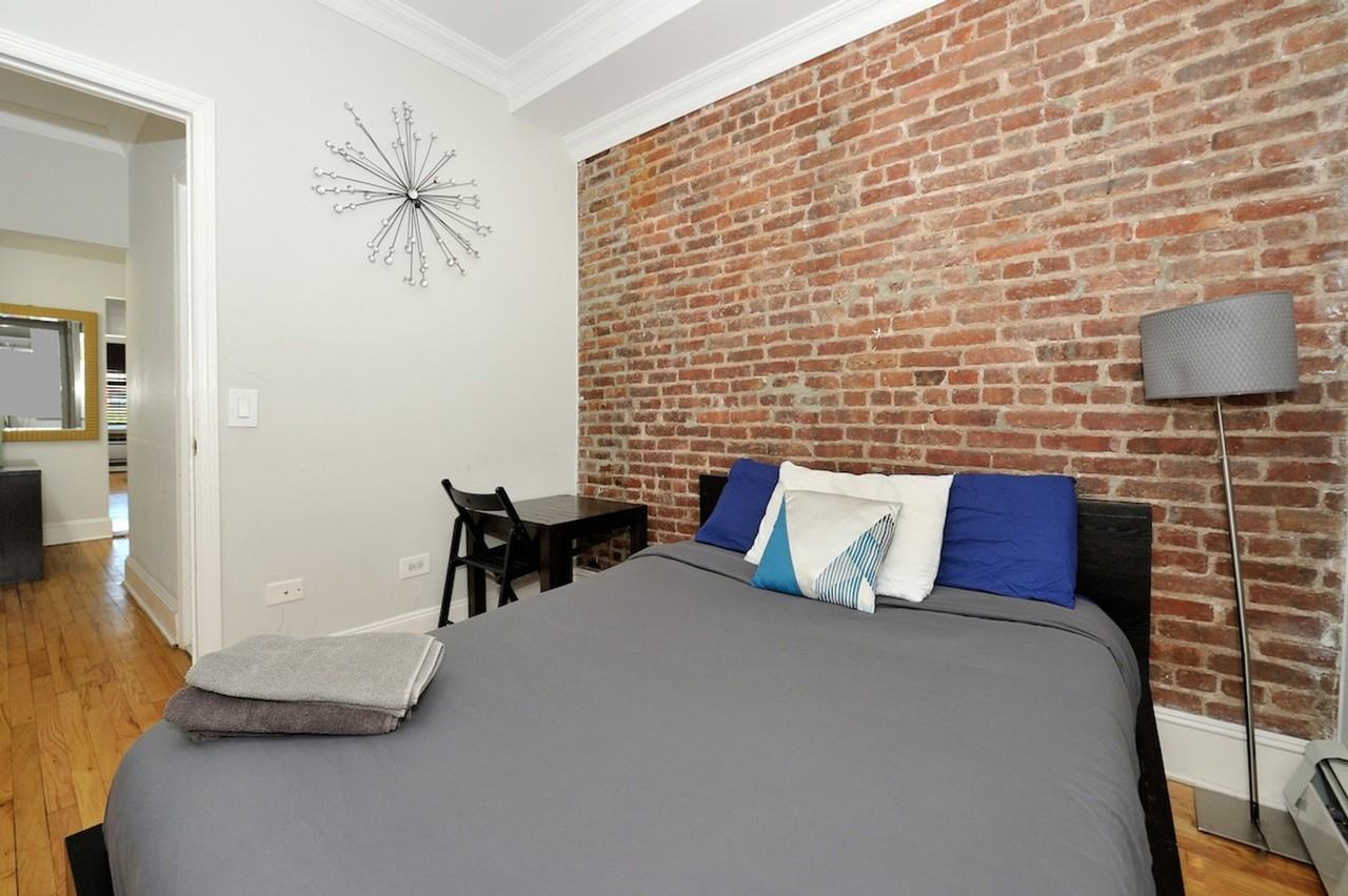 468W W 47th St #1323964P - Photo 3 of 18