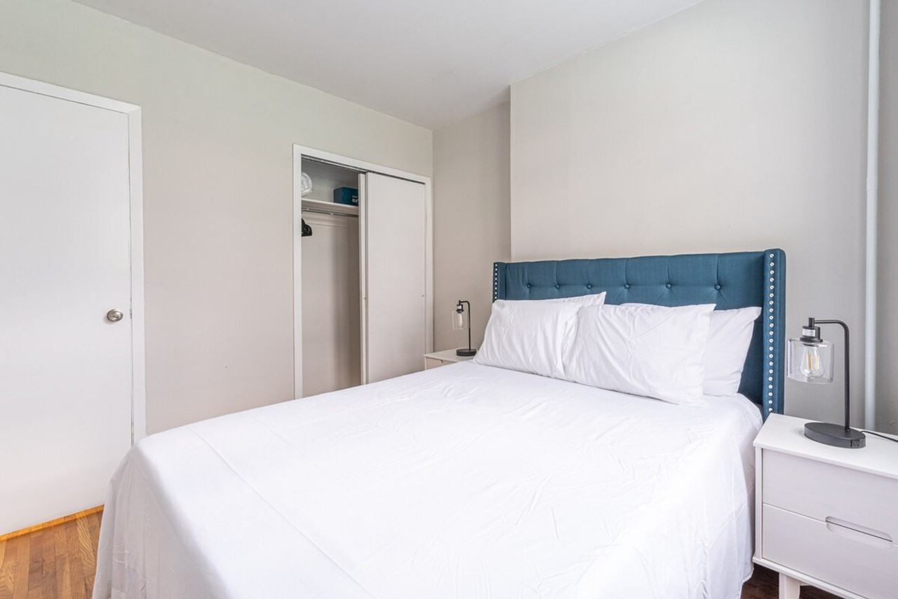 244 W 56th St #1323959P - Photo 6 of 18