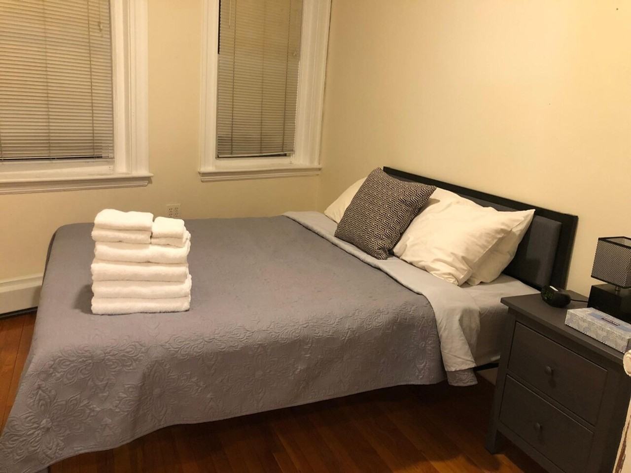 109 Strathmore Rd #1355150P - Photo 3 of 8