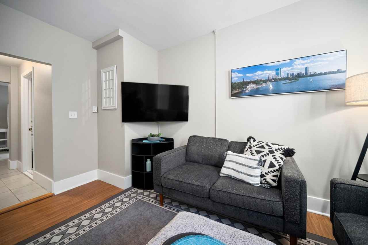 4 Baldwin Pl #1364239P - Photo 3 of 14