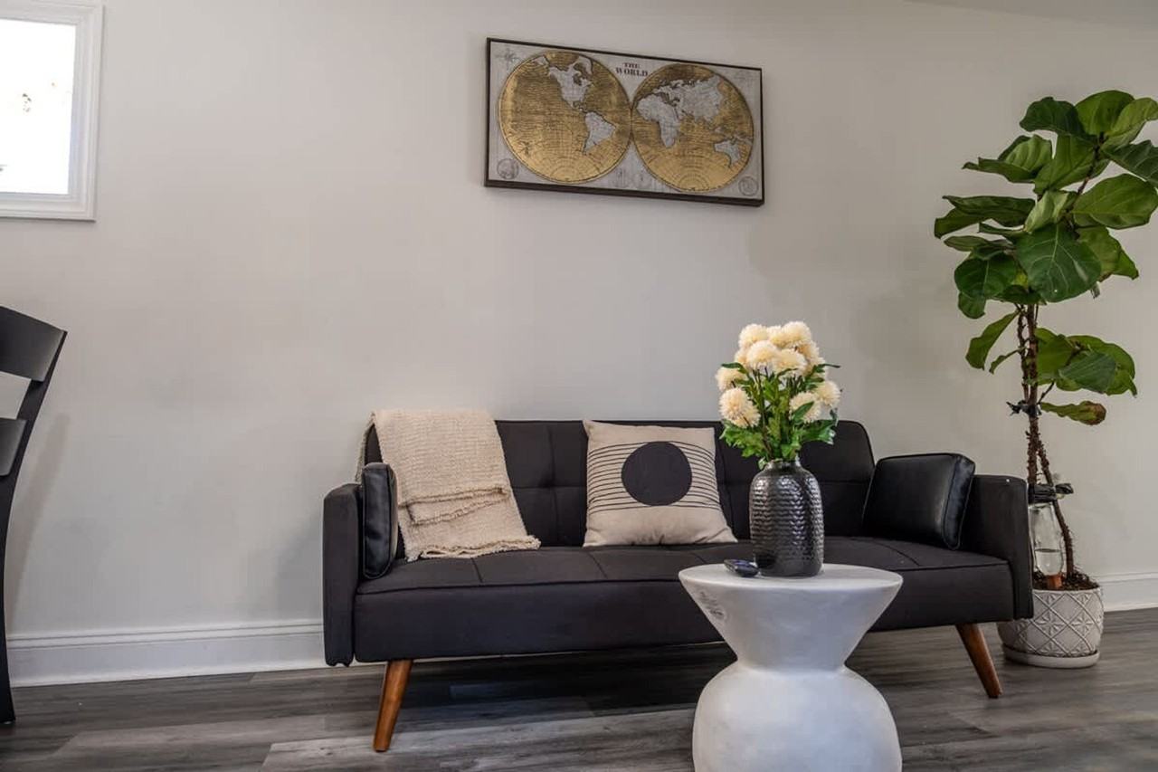 45 Rhode Island Ave Ne #1388280P - Photo 3 of 39