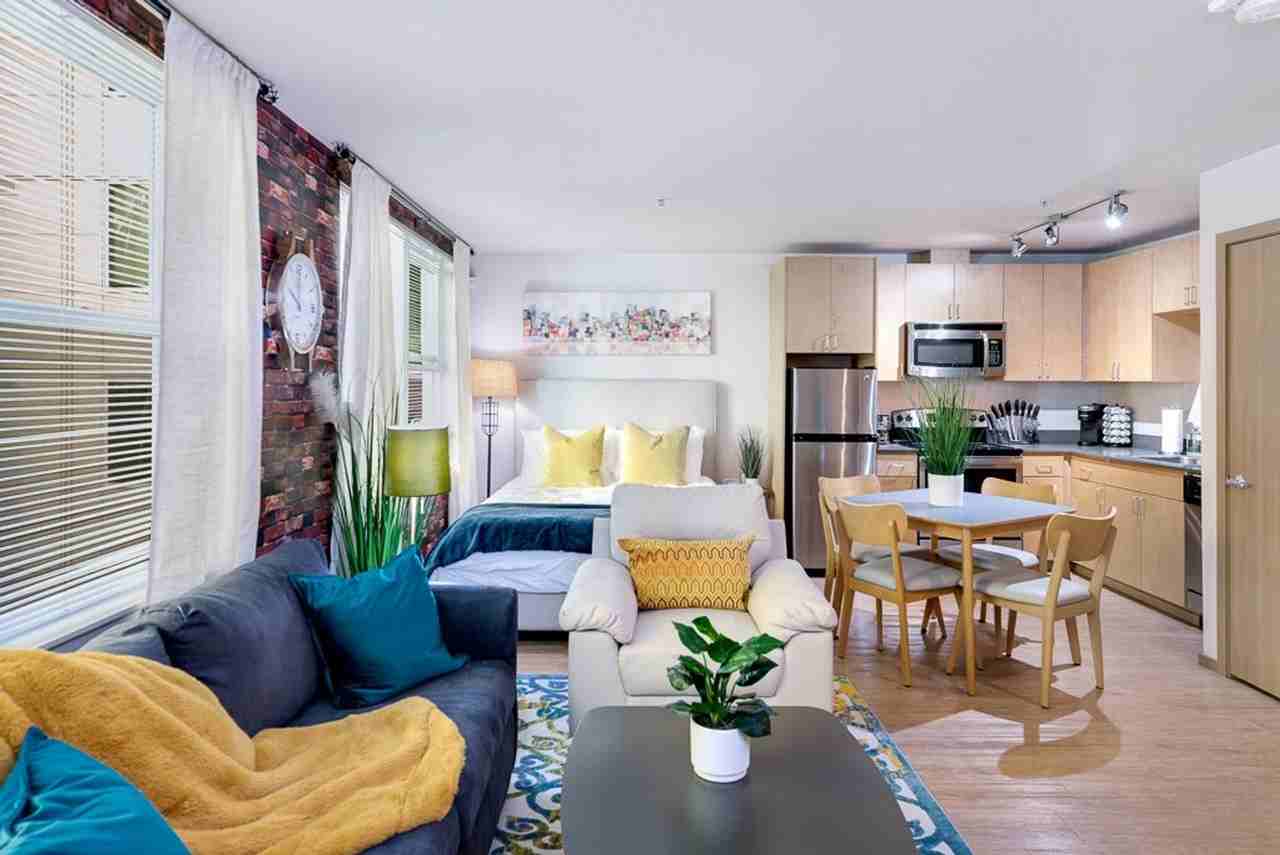 2820 17th Ave S #1284569P - Photo 5 of 31