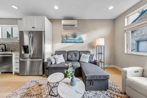 featured image of 305 18th Ave