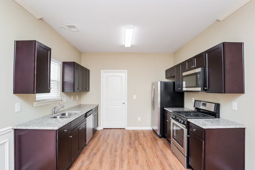 124 Hill Crest Cir - Photo 6 of 16