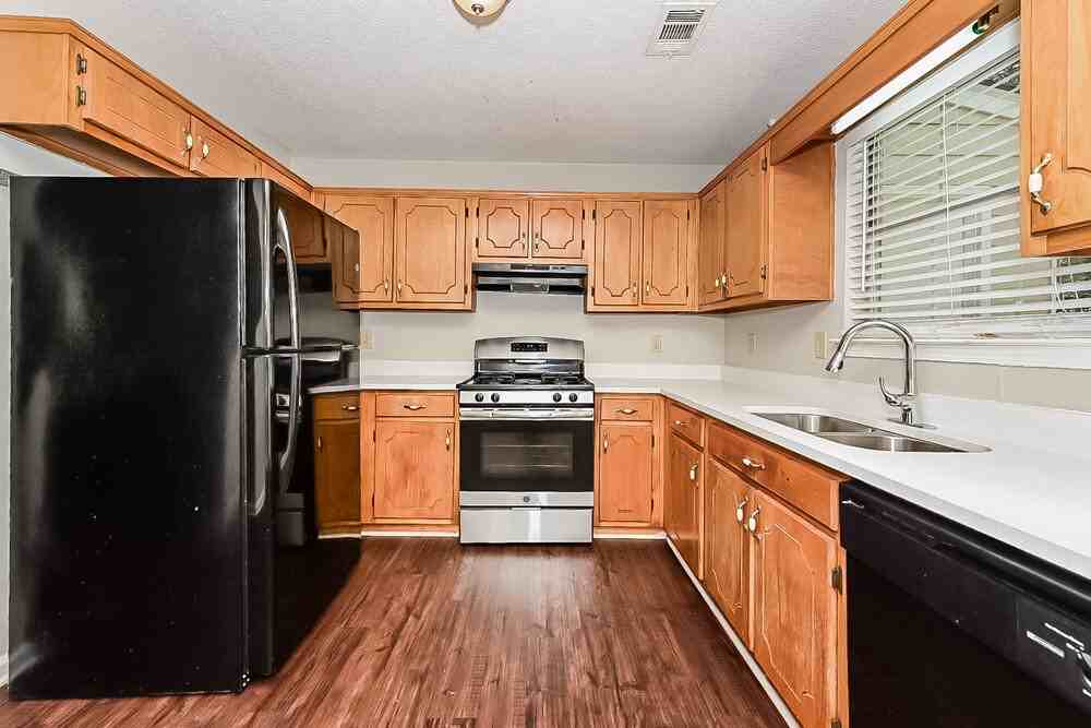 68 Hampton Oaks Dr - Photo 7 of 16