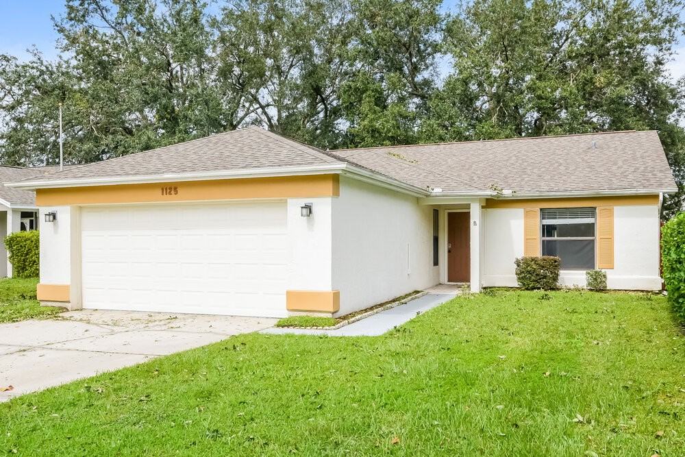 1125 Covington St - Photo 3 of 16