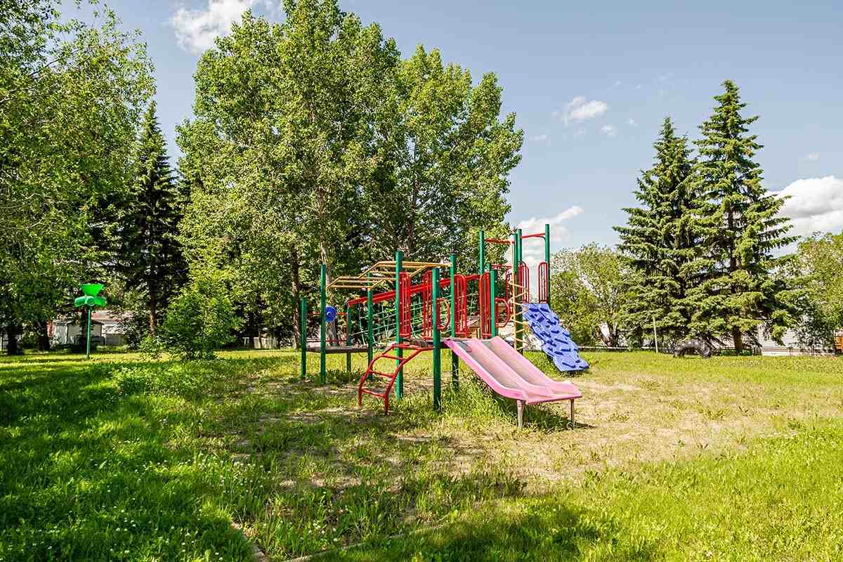 Kountry Meadows - Photo 3 of 3