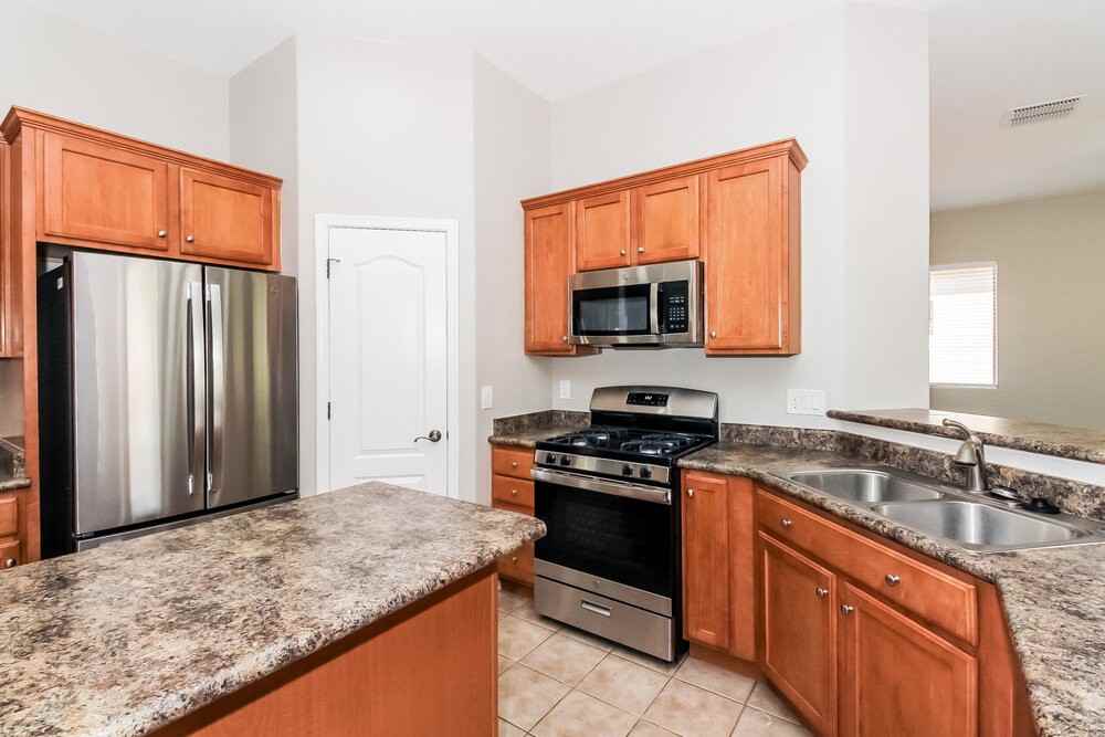 6498 W Castle Pines Way - Photo 7 of 17