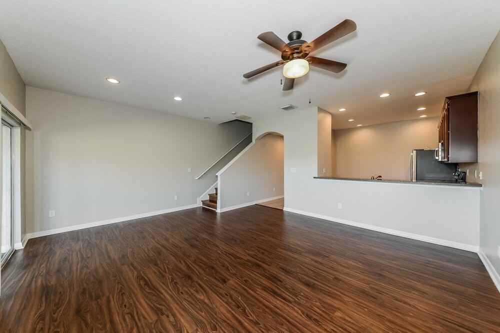 11510 84Th Cir E #102 - Photo 6 of 17