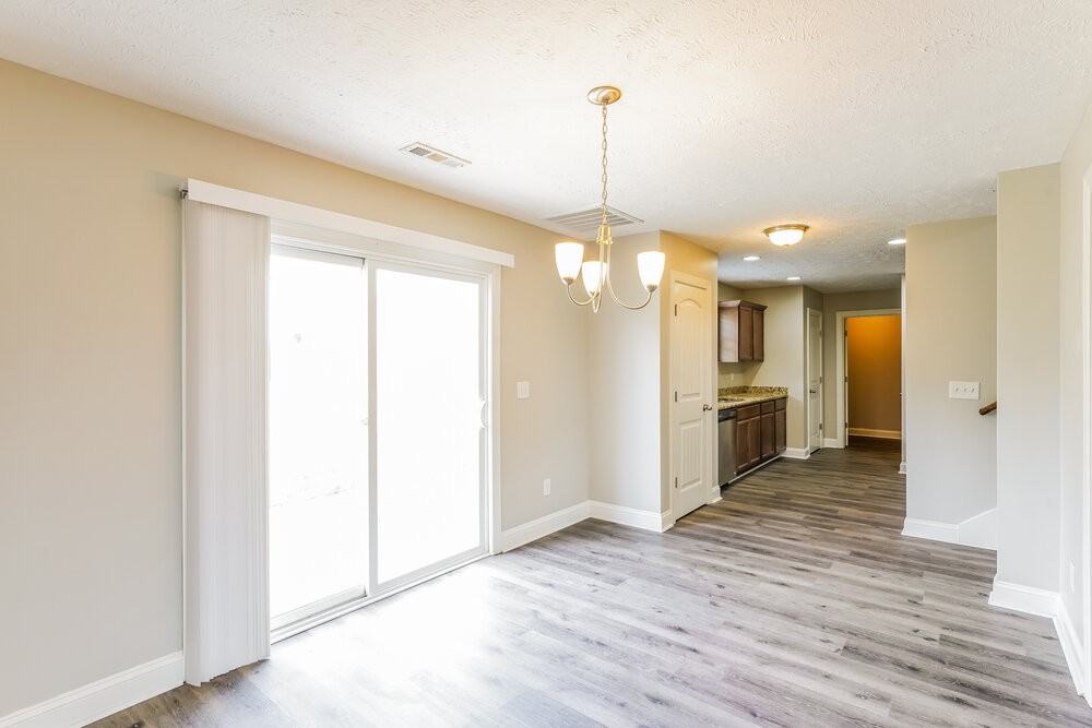 1020 Tammy Sue Ln - Photo 6 of 17