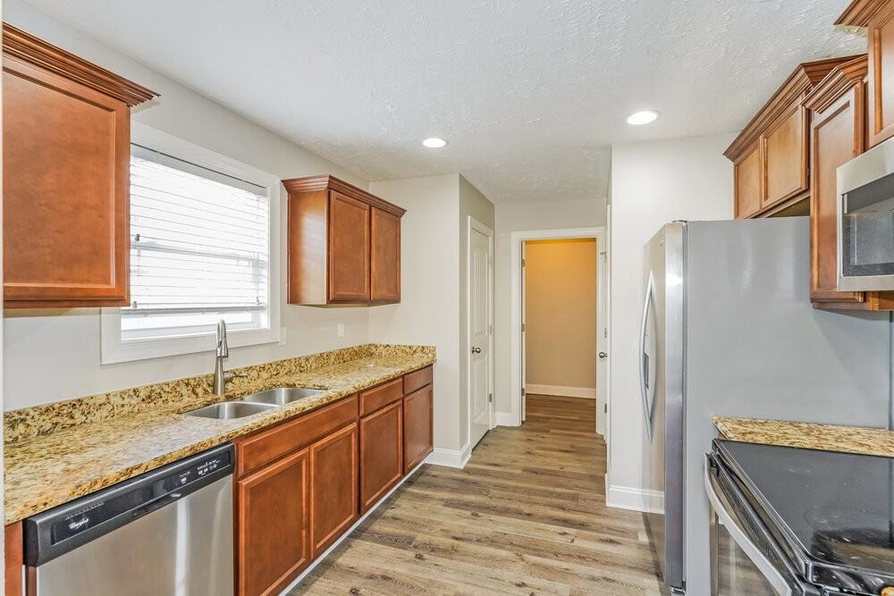 1020 Tammy Sue Ln - Photo 7 of 17