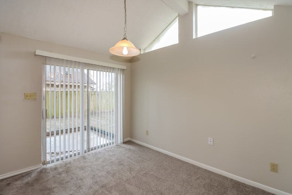 16602 Quiet Trail Dr - Photo 7 of 17