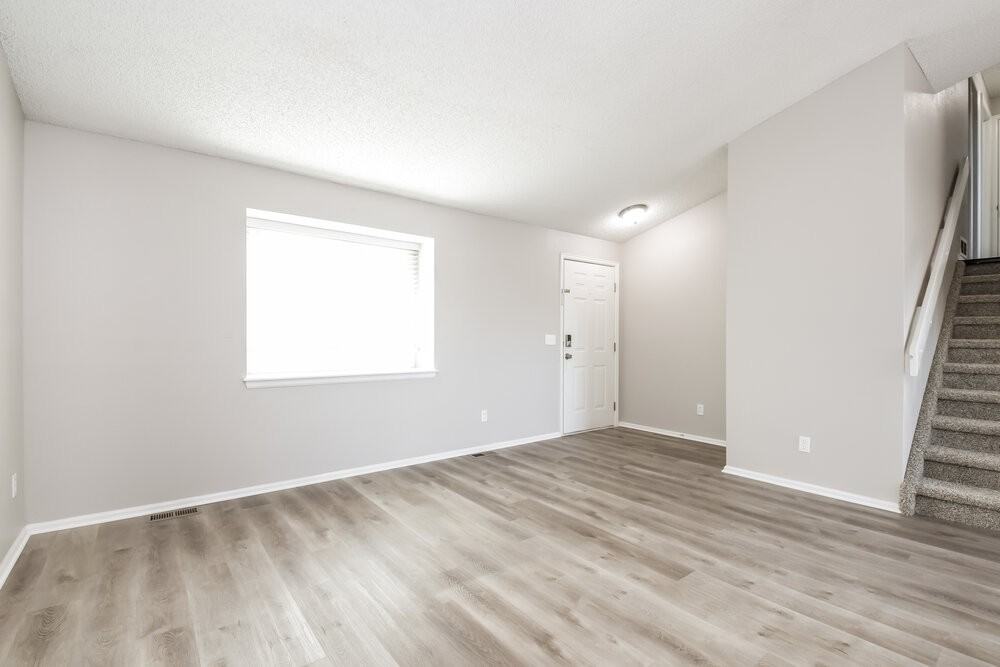 19871 E Stanford Ave - Photo 6 of 18